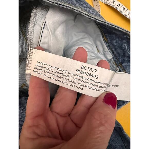 Women's Blue Jeans - Picture 6 of 8